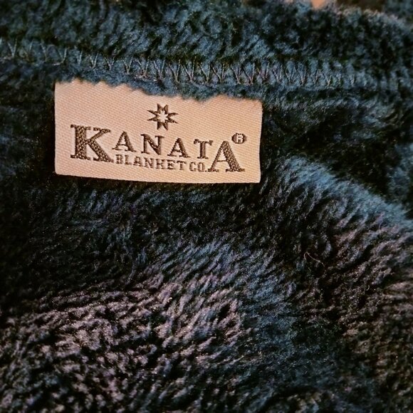 Kanata Blue Fleece Blanket God Bless America Patriotic Throw Toss Case - Picture 4 of 6